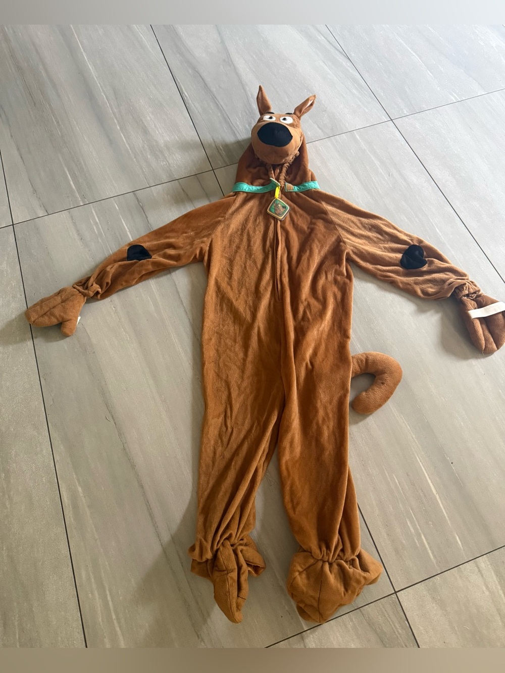 Rubie’s Scooby-Doo Plush Character Costume - Brown with Green Collar